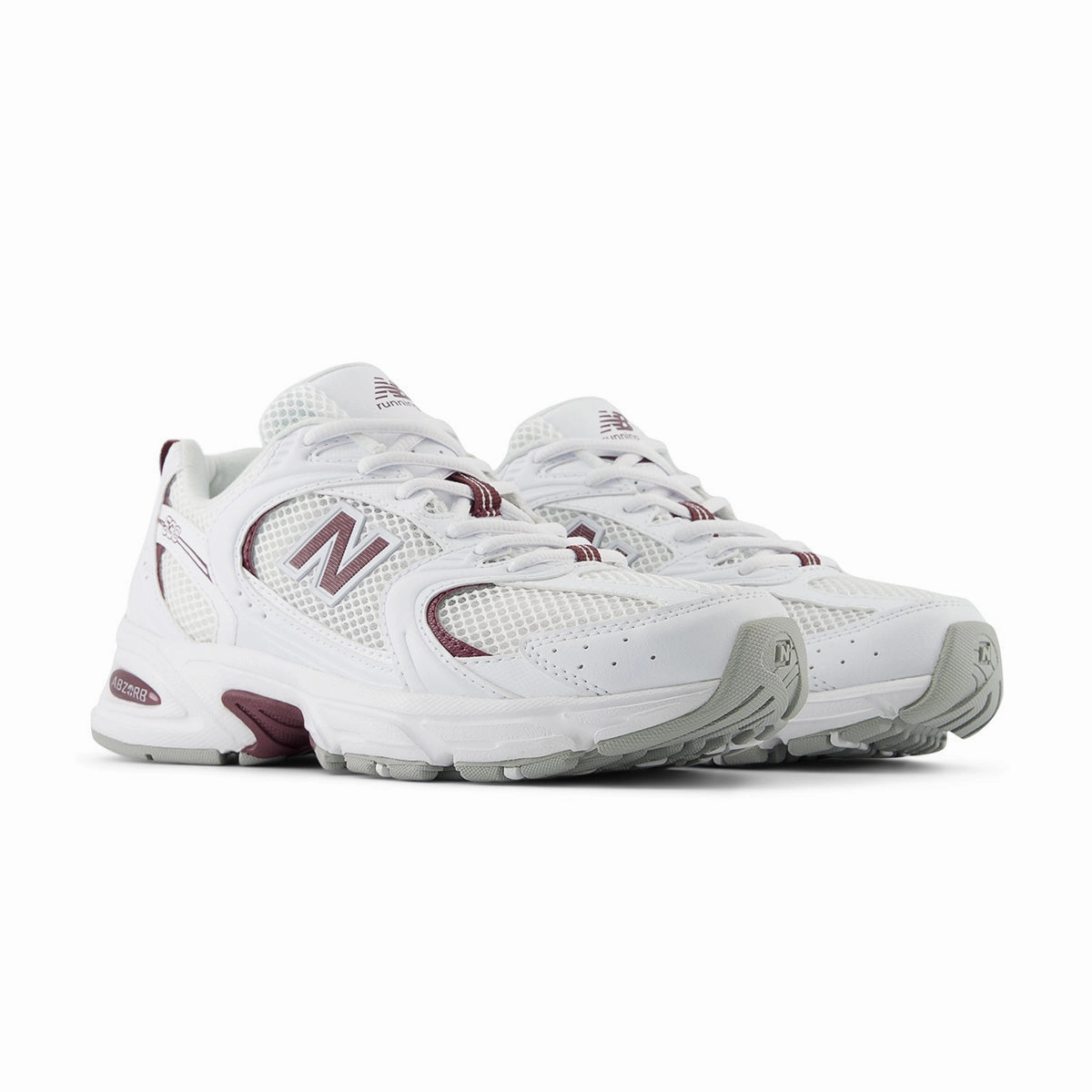 530 'White Faded Plum'