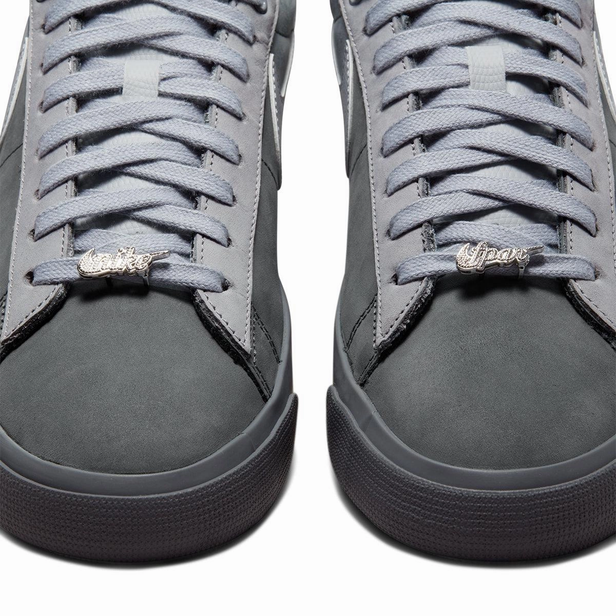 '  FPAR SB Zoom Blazer Low 'Cool Grey'