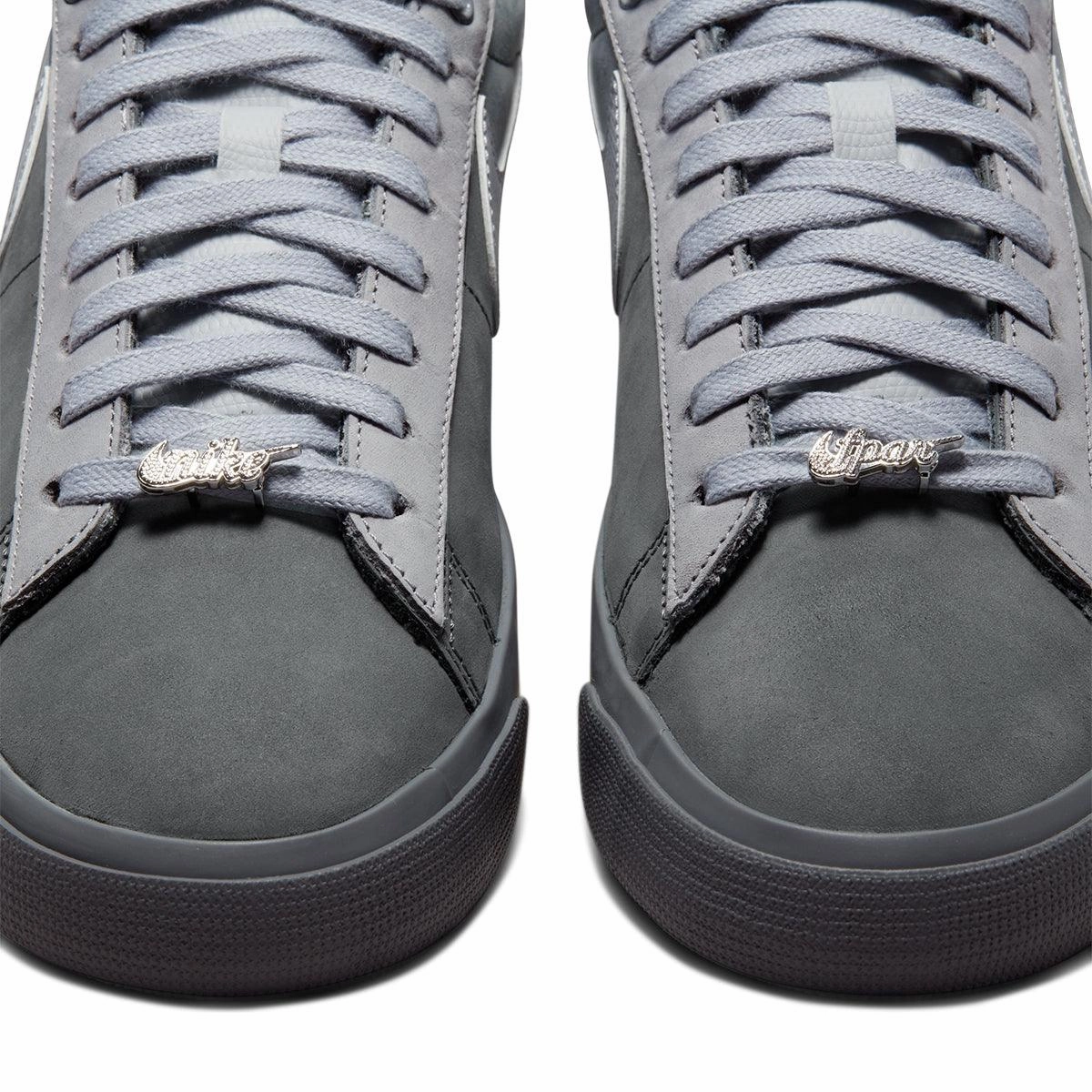'  FPAR SB Zoom Blazer Low 'Cool Grey'