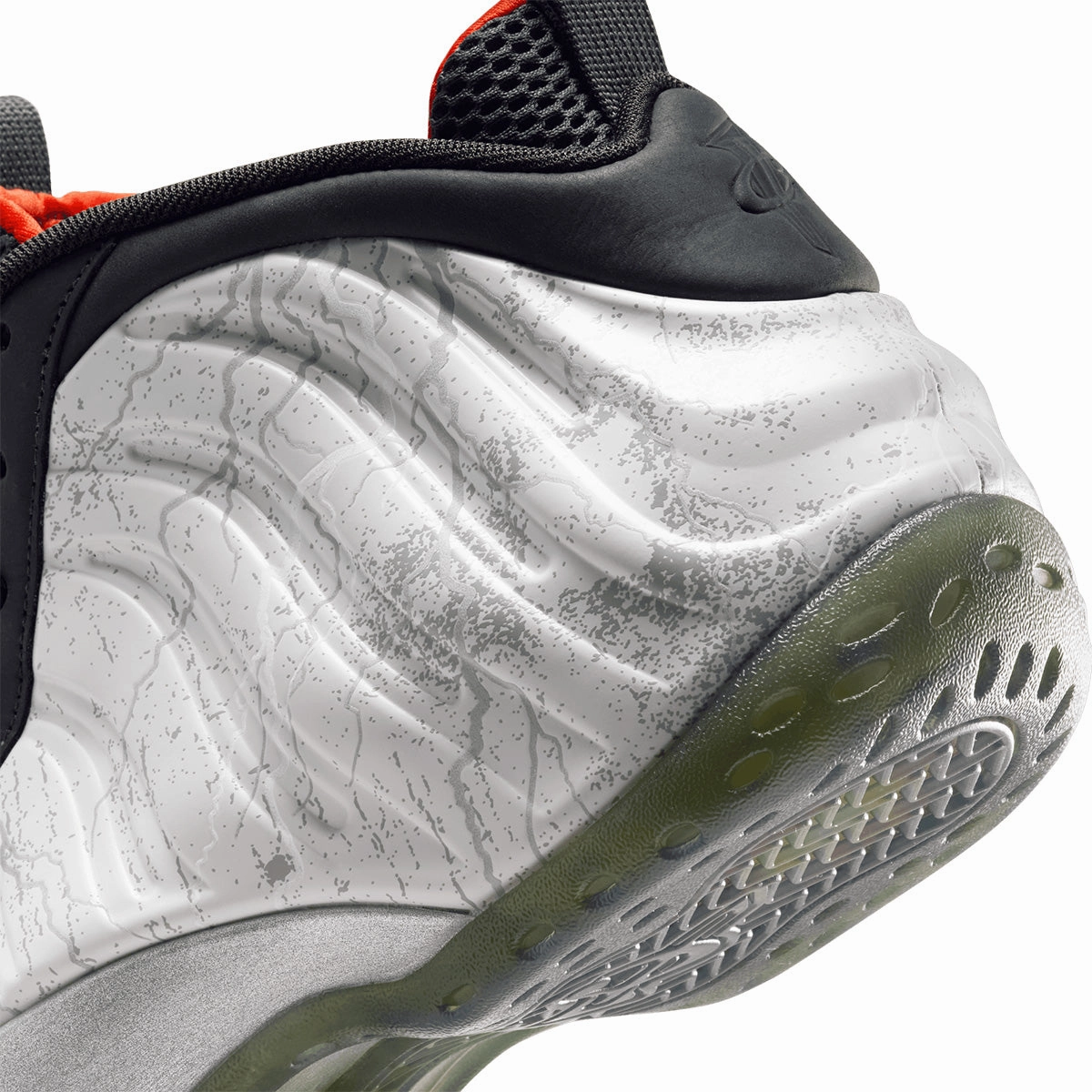 '  Tekken 8 Air Foamposite 'Jin Kazama'