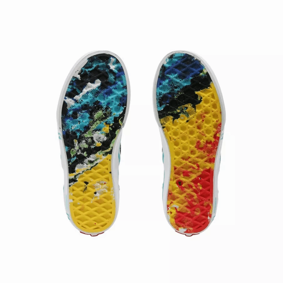   Crayola Kid's Classic Slip-On 'Trace Your Dreams'