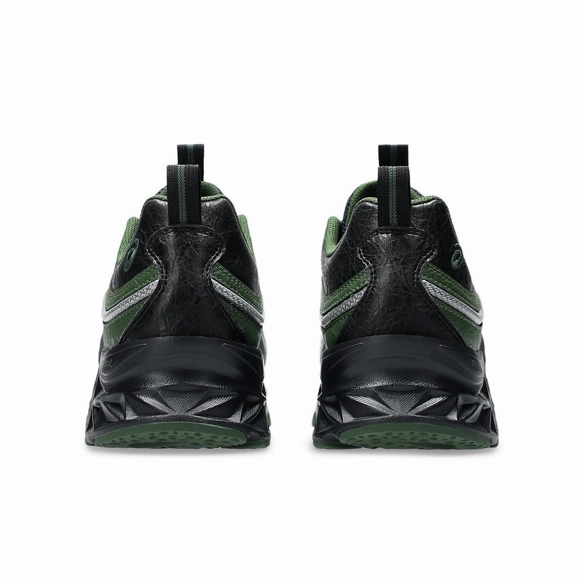   OTTO958 Protoblast CMLVIII 'Graphite Grey Forest'