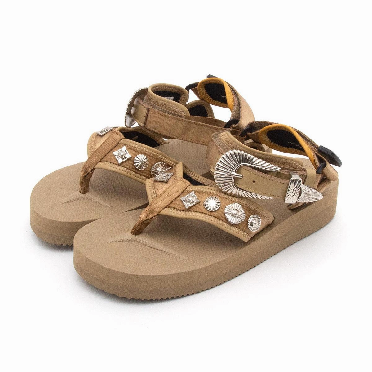   Toga Virilis TONO 'Beige'