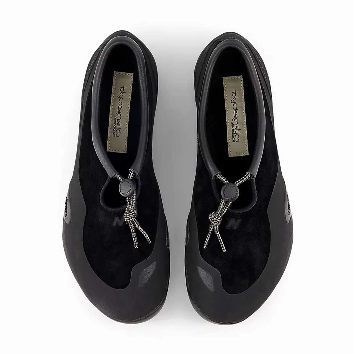   Tokyo Design Studio MT10T 'Black Dockside'
