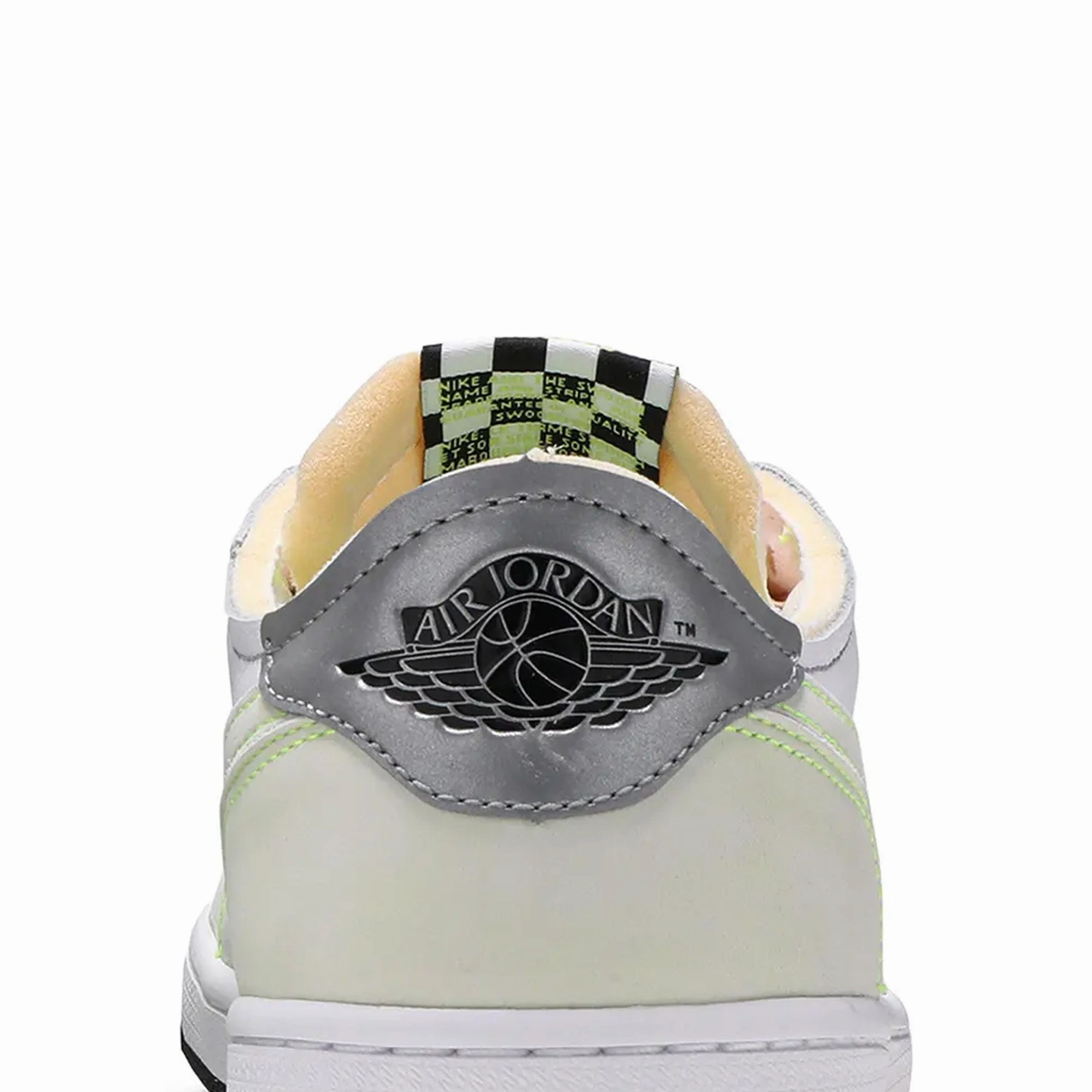 Air Jordan 1 Low OG 'Ghost Green'
