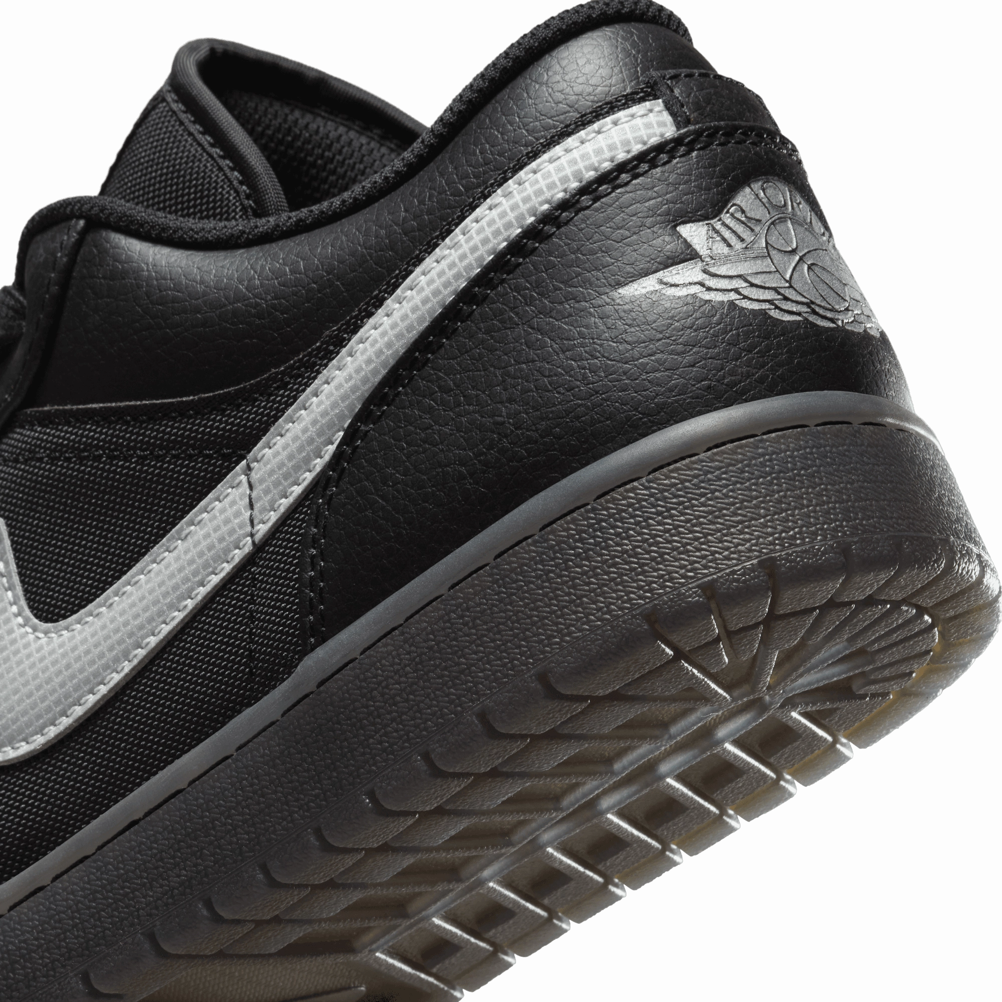 Air Jordan 1 Low SE 'Dark Gum Soles'