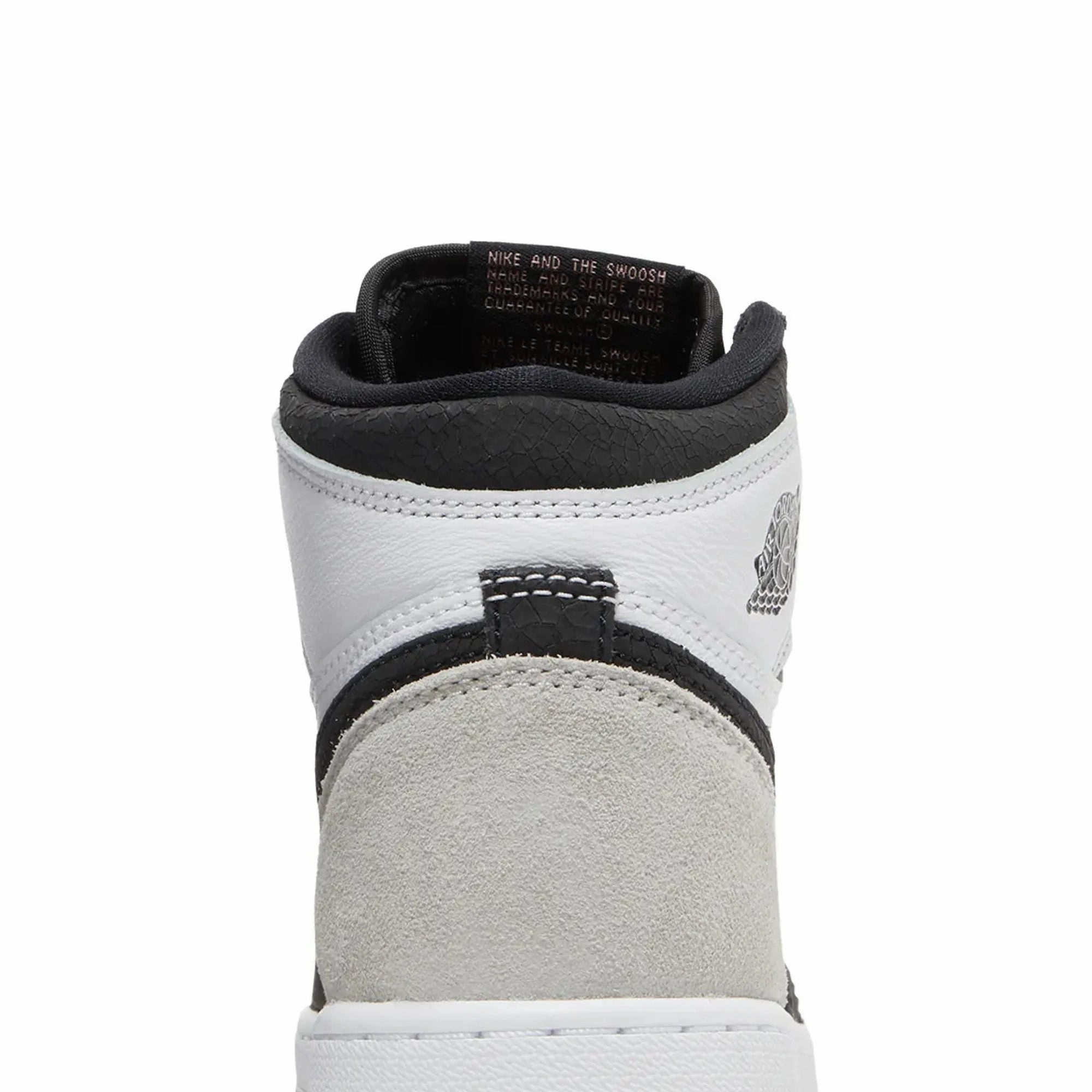 Air Jordan 1 Retro High OG 'Stage Haze' GS (2022)