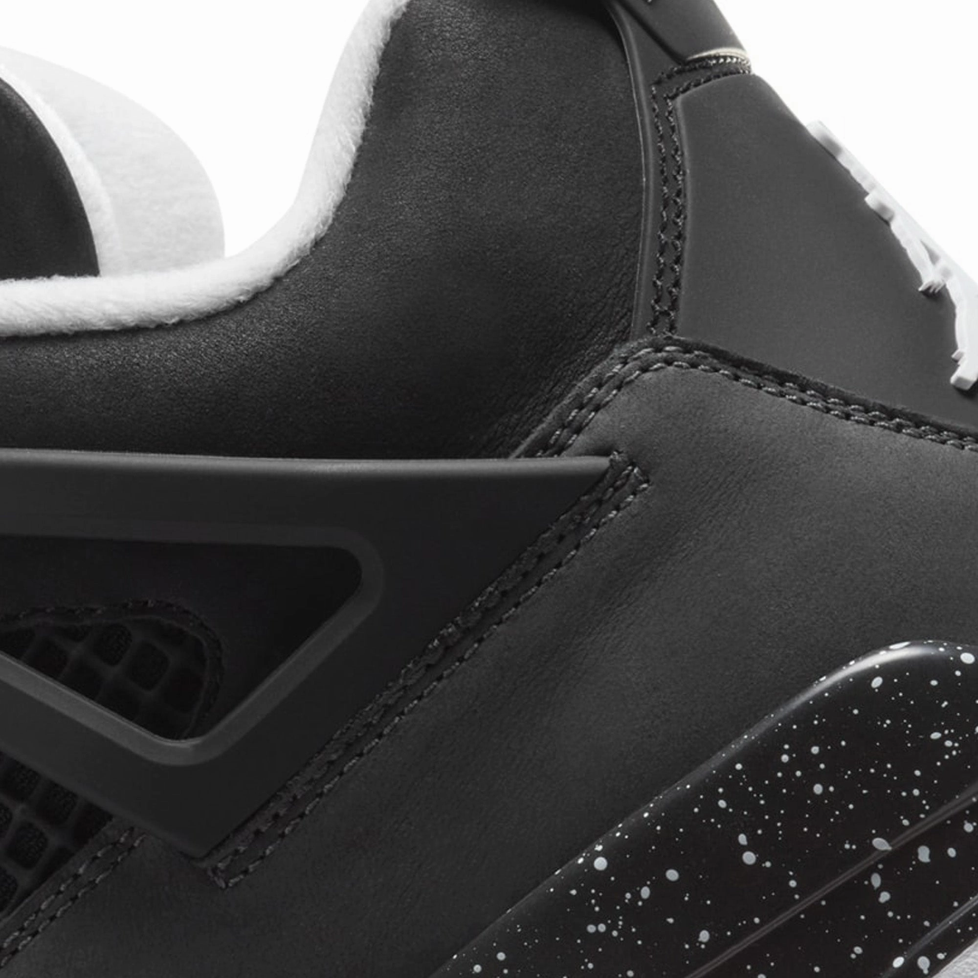 Air Jordan 4 Retro 'Fear' (2024)