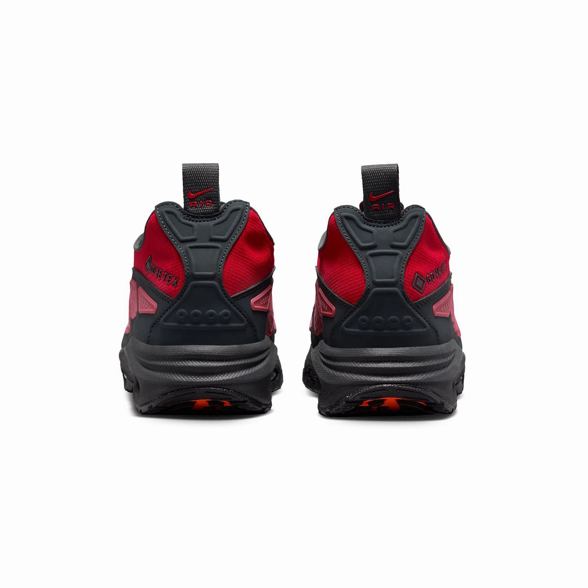 Air Max SNDR GORE-TEX 'Hyper Crimson'