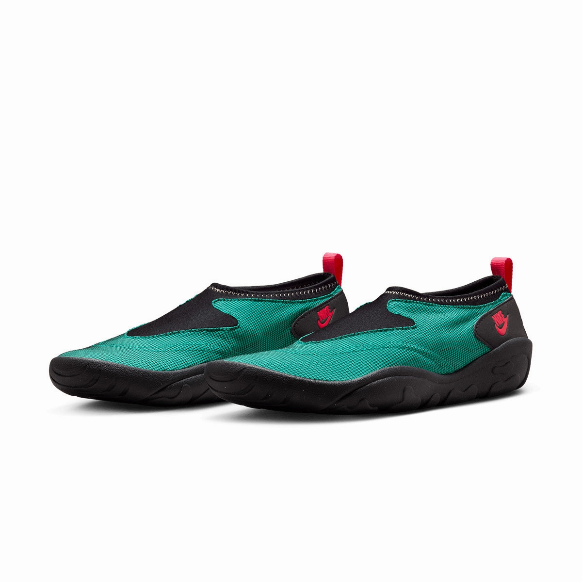 Aqua Turf 'Turbo Green'