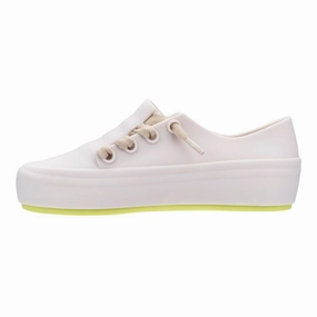 Beige Ulitsa Sneaker Affordable Casual Footwear for Girls