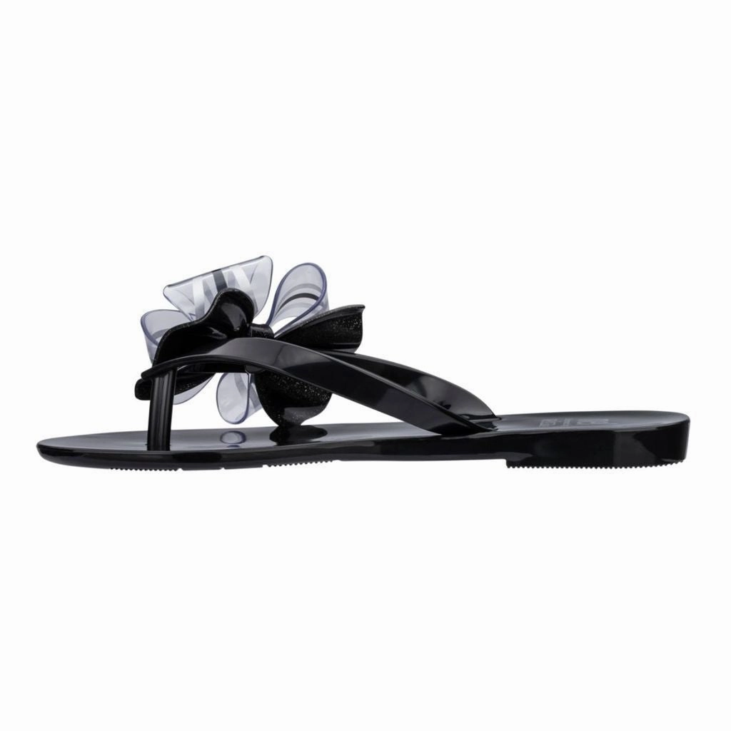 Black Harmonic Bow Affordable Casual Footwear for Girls