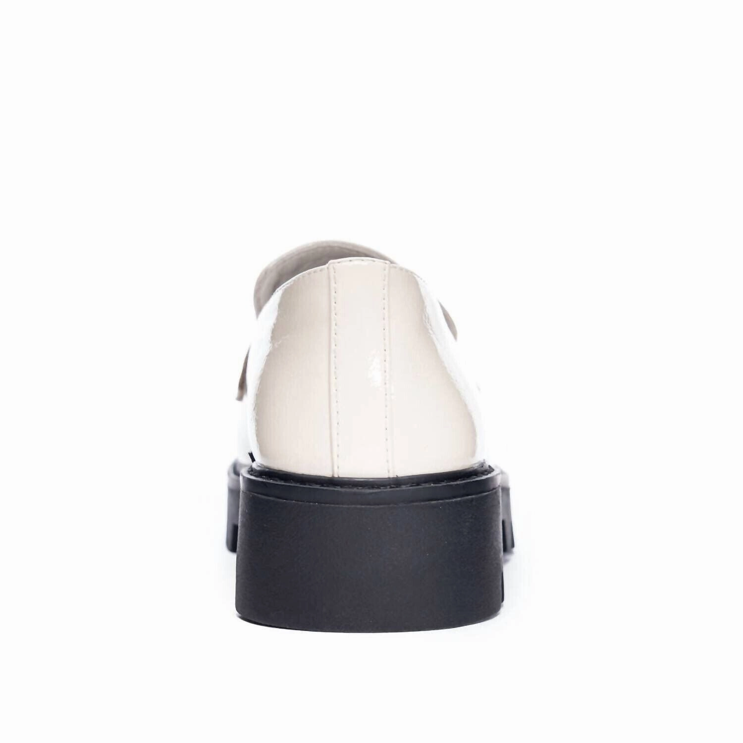 Chinese Laundry Playback Loafers Women's US 7.5 Cream Leather Slip-On KHD598