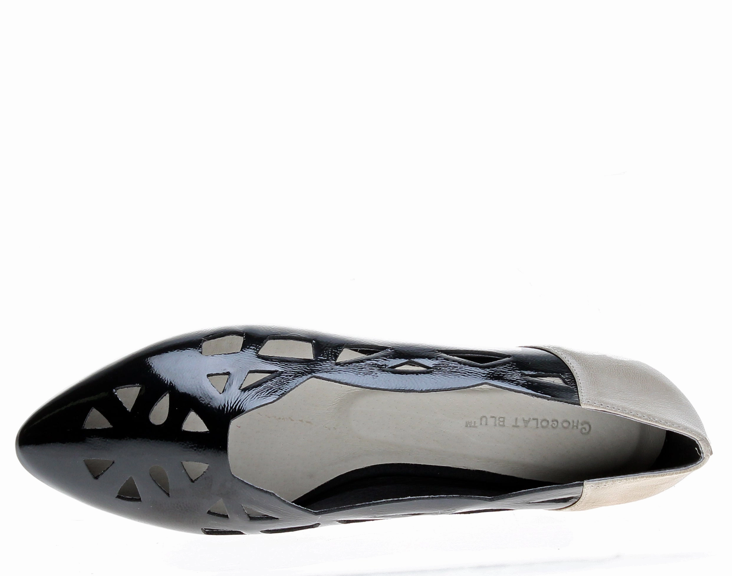Chocolat Blu Glory Flat Black Women's Shoes