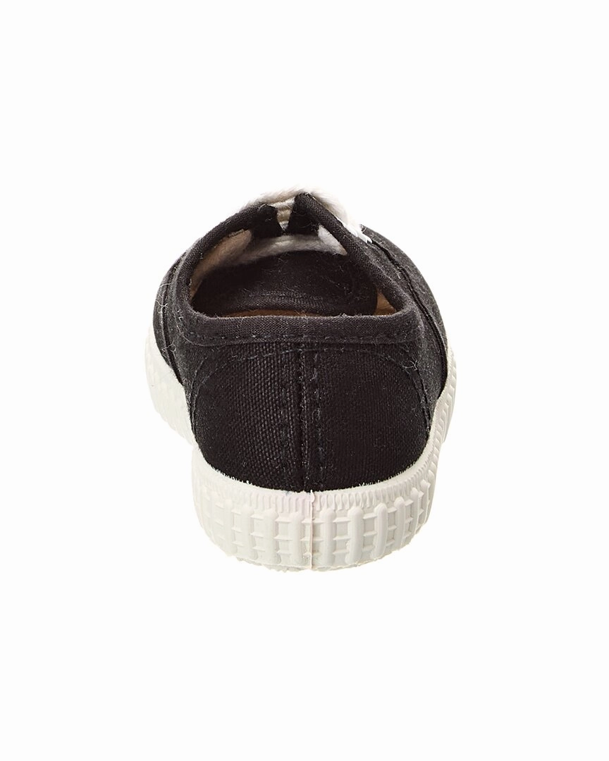 Cienta Canvas Sneaker