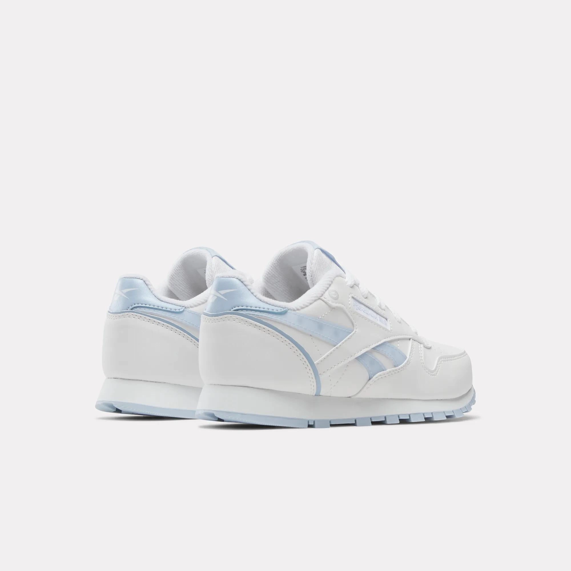 Classic Leather Step 'n Flash Shoes 2.0 (Little Kids)