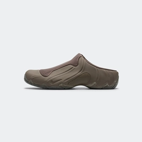 Clogposite - Ironstone/Safety Orange Sneakers trending now