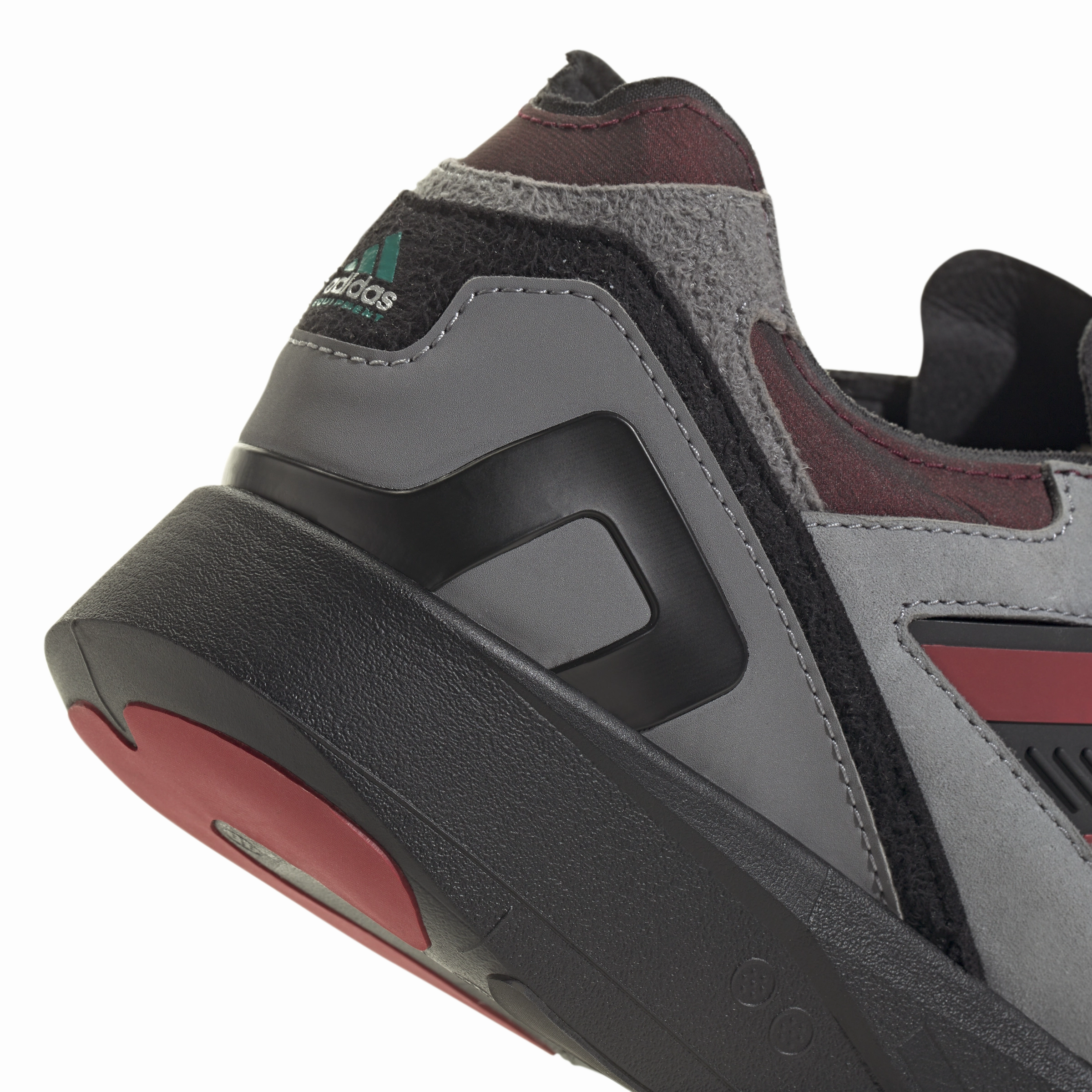 Equipment Takumi SE 'EQT Red Core Black'