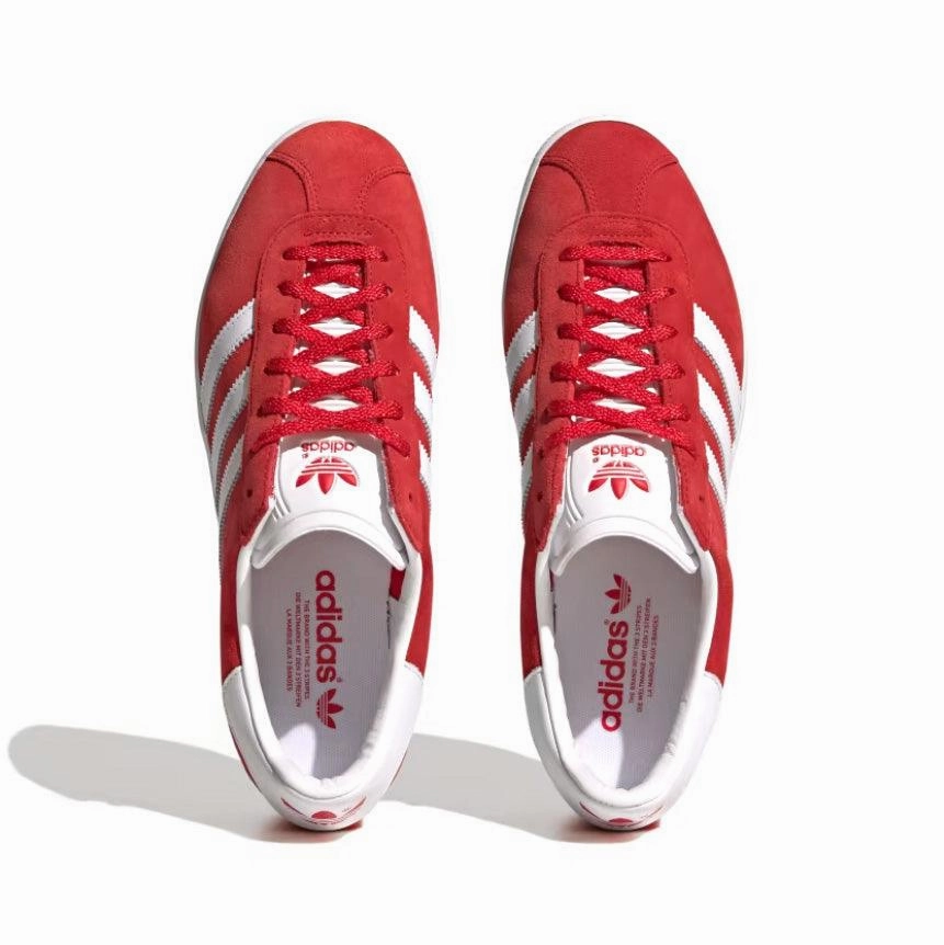Gazelle 85 'Better Scarlet'