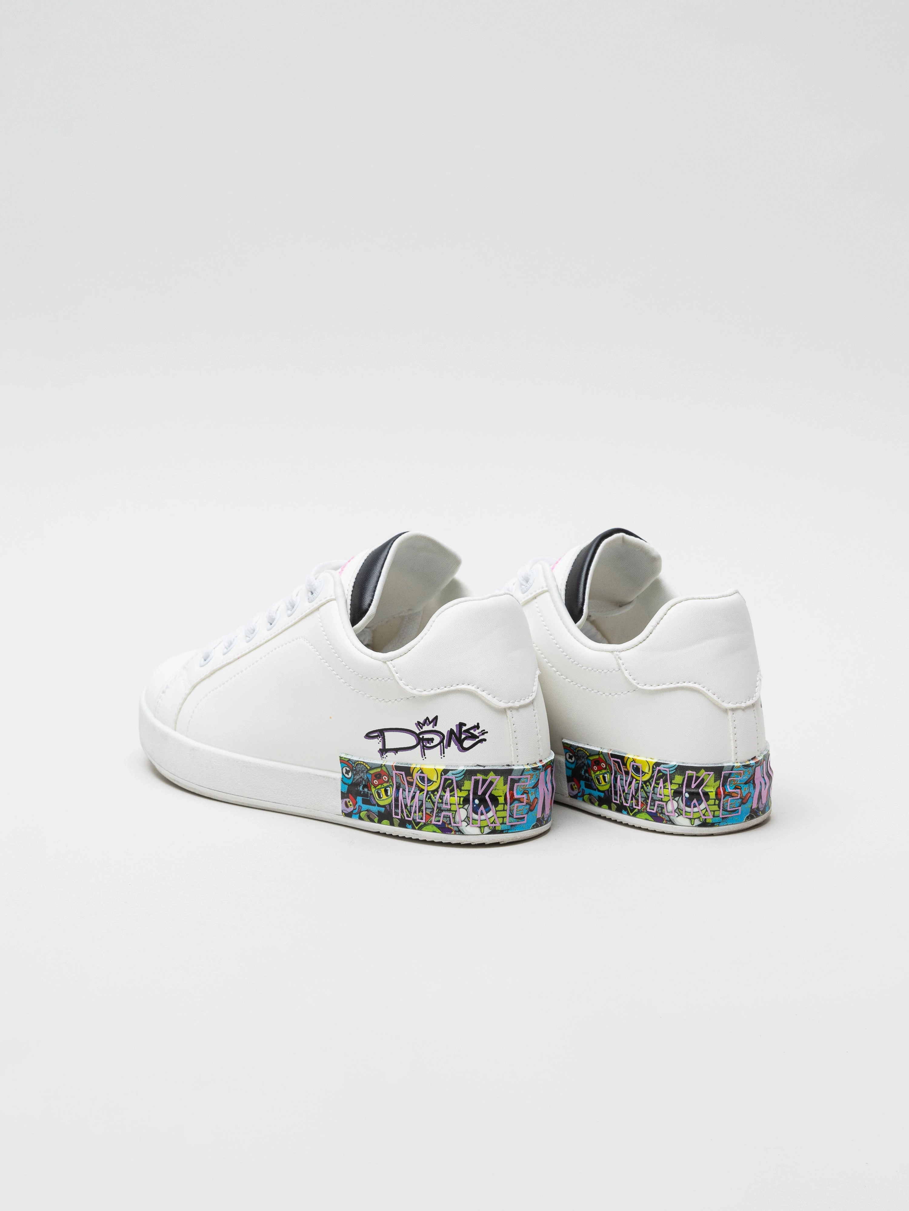 Girls Low Top Sneaker