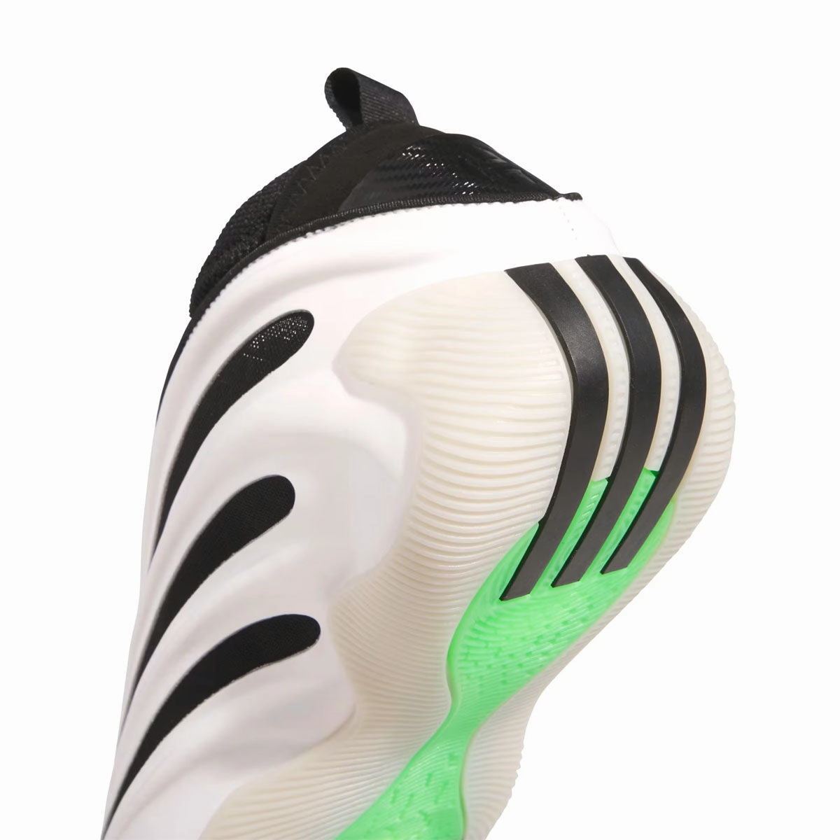 Harden Volume 9 'Cloud White Core Black'