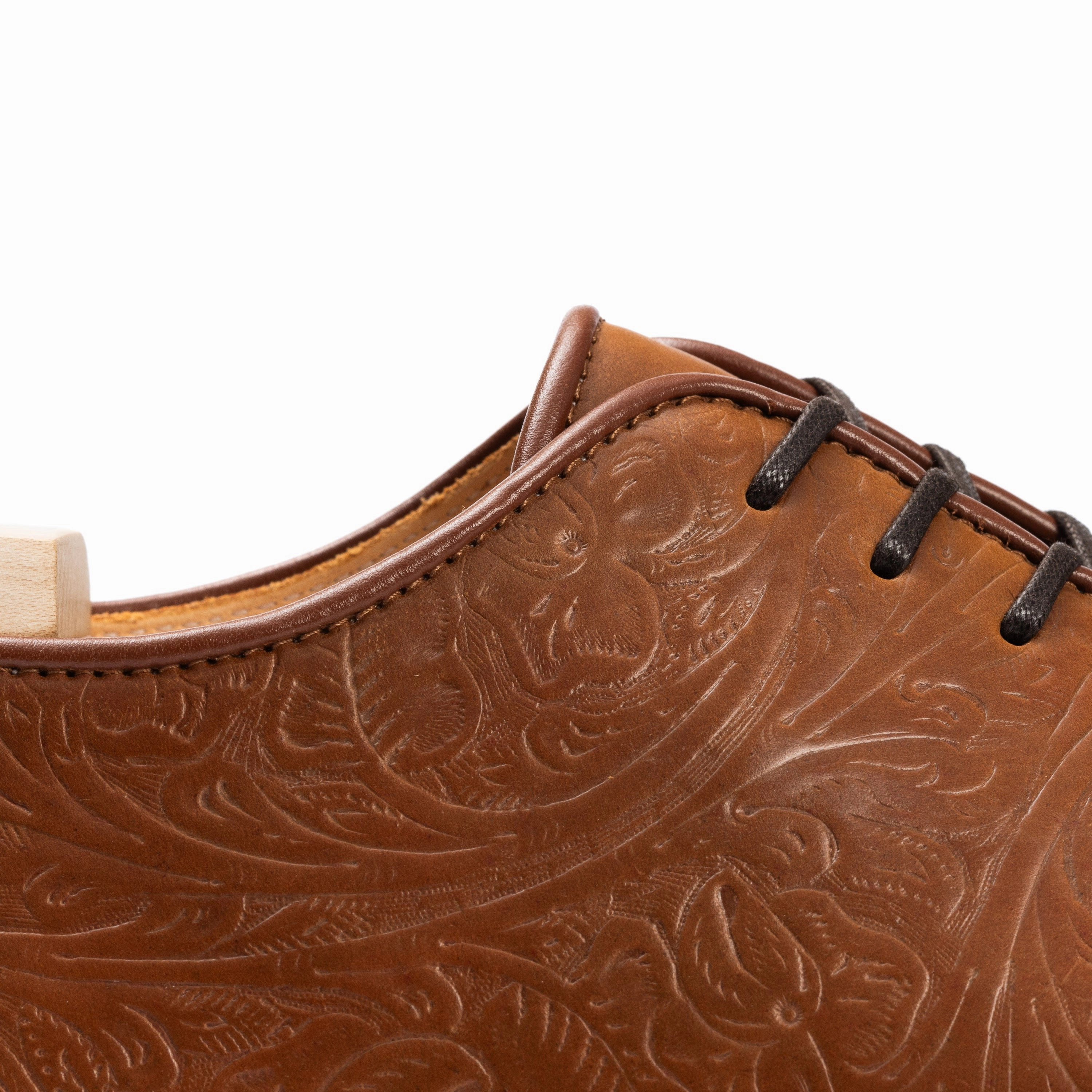 Harlestone Derby - D12 Western Floral Bourbon Shell Cordovan