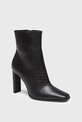 Helena Boots Womens Shoes outlet collection