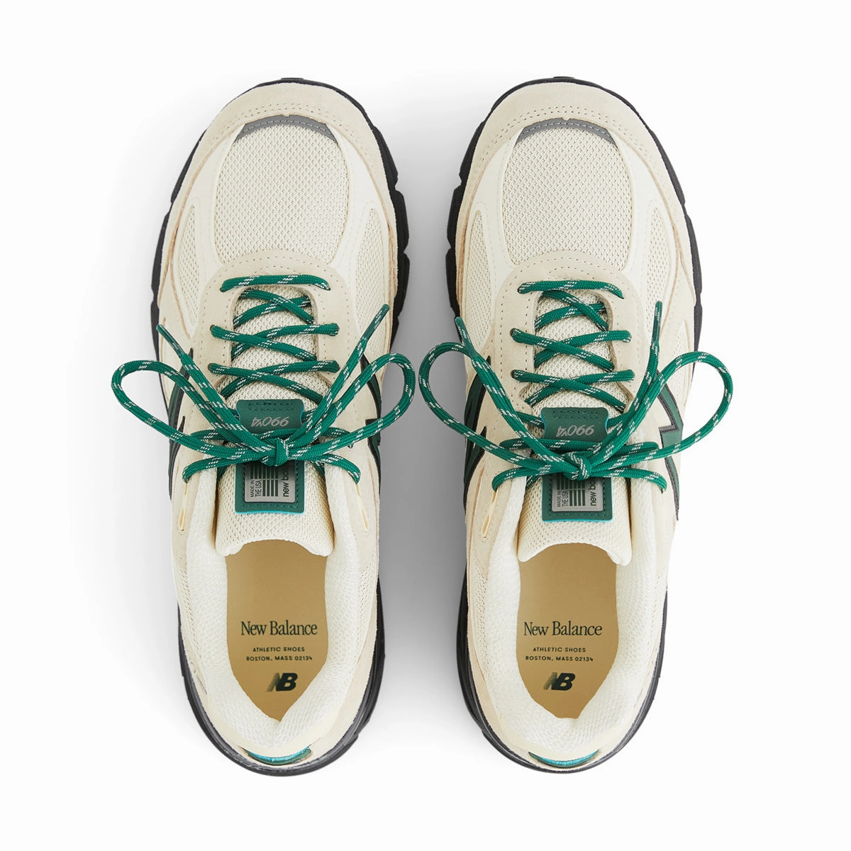 in USA 990v4 'Macadamia Nut'
