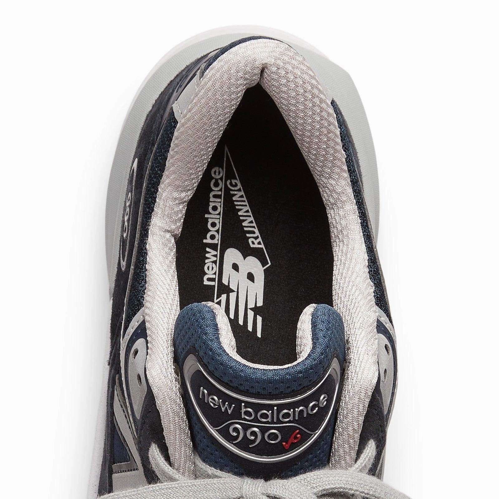in USA 990v6 'Navy'