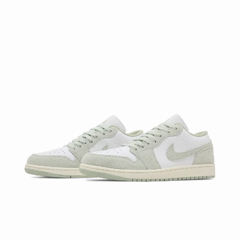 Jordan 1 Low SE Seafoam
