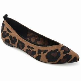 Journee Women's Tru Comfort Foam Wide Width Tayleen Flat Womens Flat Shoes clearance
