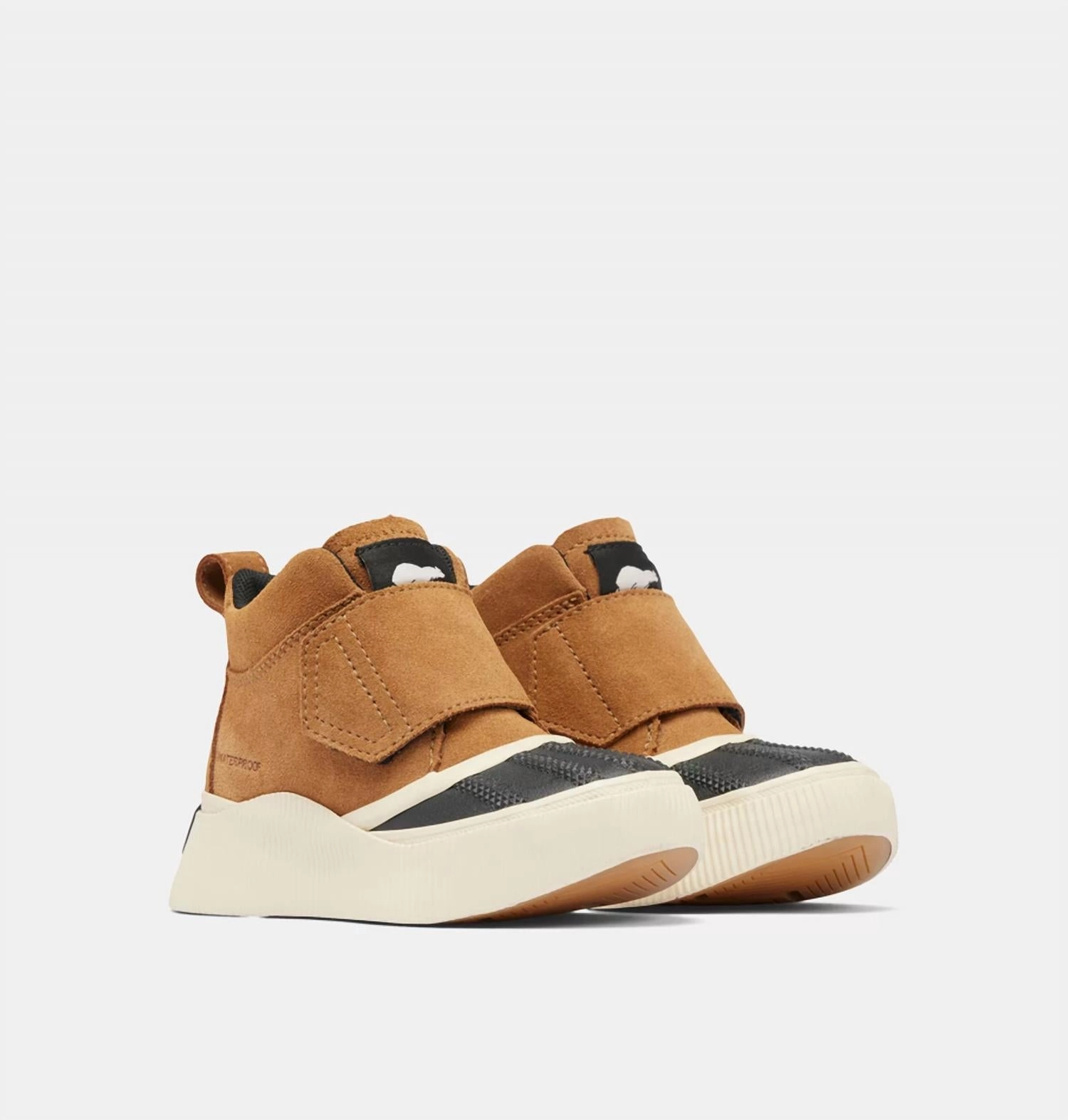 Kid's Out N About Iv Boots In Taffy / Black Boys Shoes cheap deals