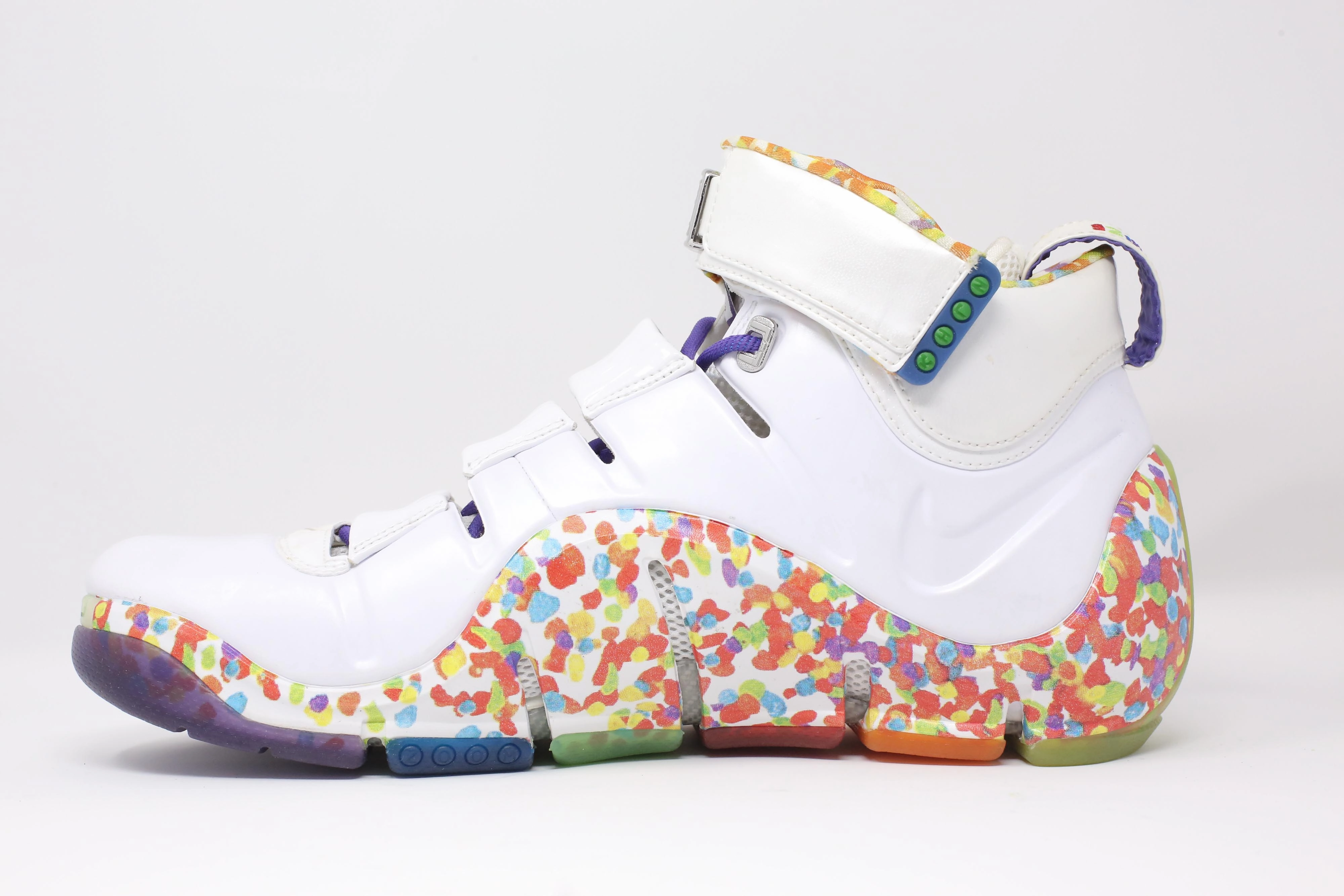 Lebron 4 Fruity Pebbles Promo