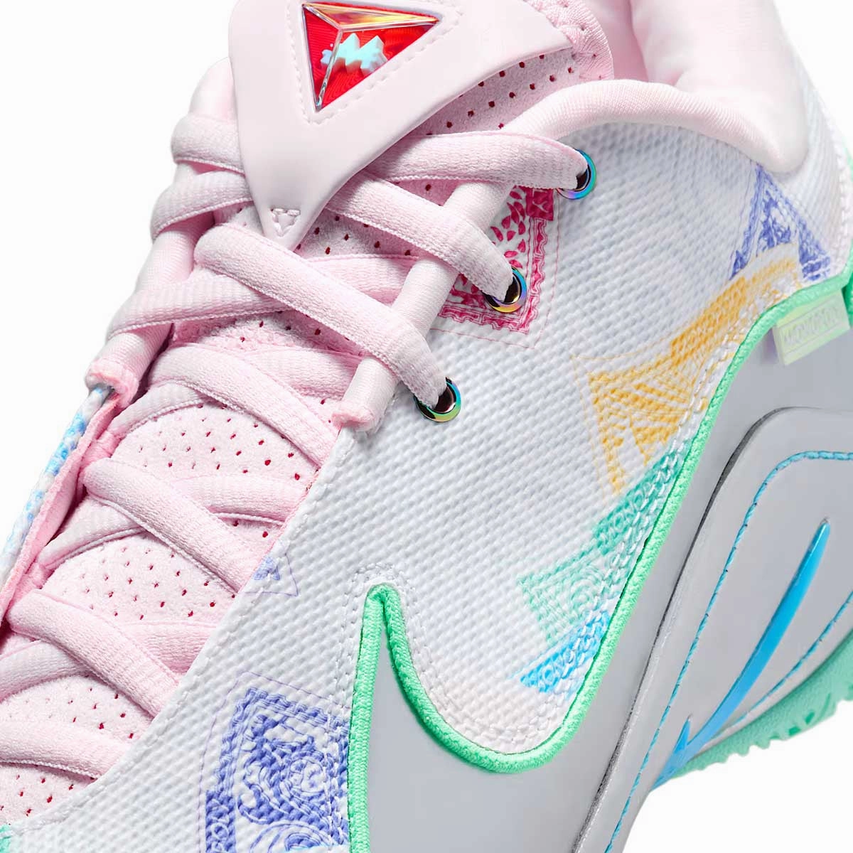 LeBron XXII 'Currency' EP 'White Green Glow'