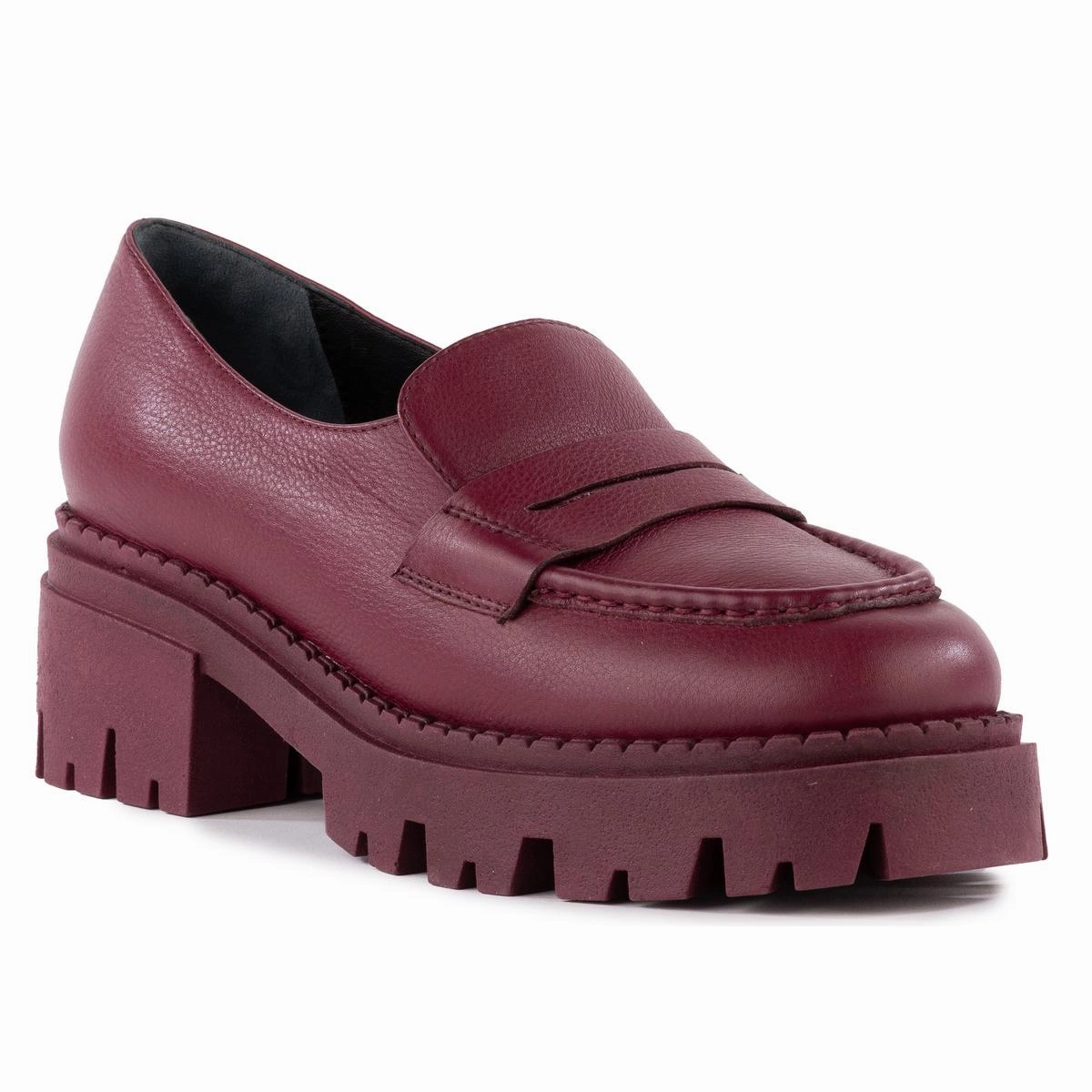 Meridian Womens Leather Slip On Loafers