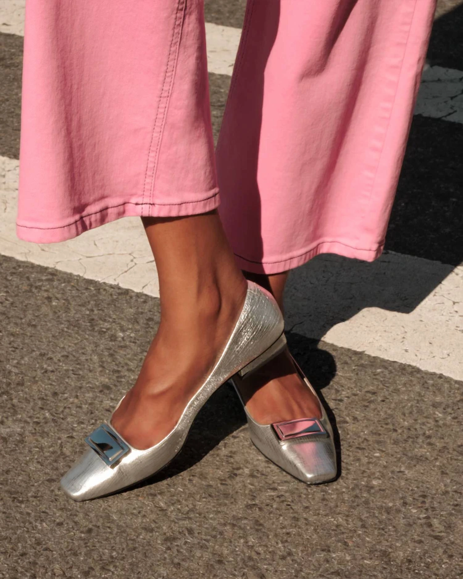 Midge Flat Crinkled Leather Silver