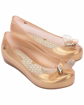 Mini Melissa Ultragil Bugs Ballerina Flat, 2 Affordable Casual Footwear for Girls