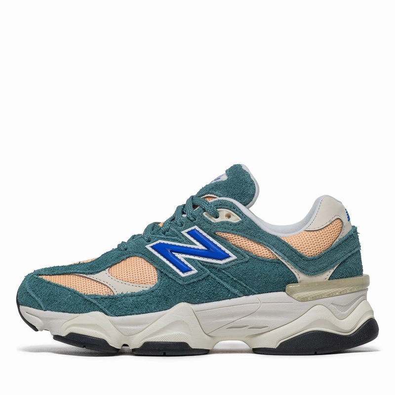 New Balance 9060 (GS) - New Spruce/Peach Blossom Sneakers final sale