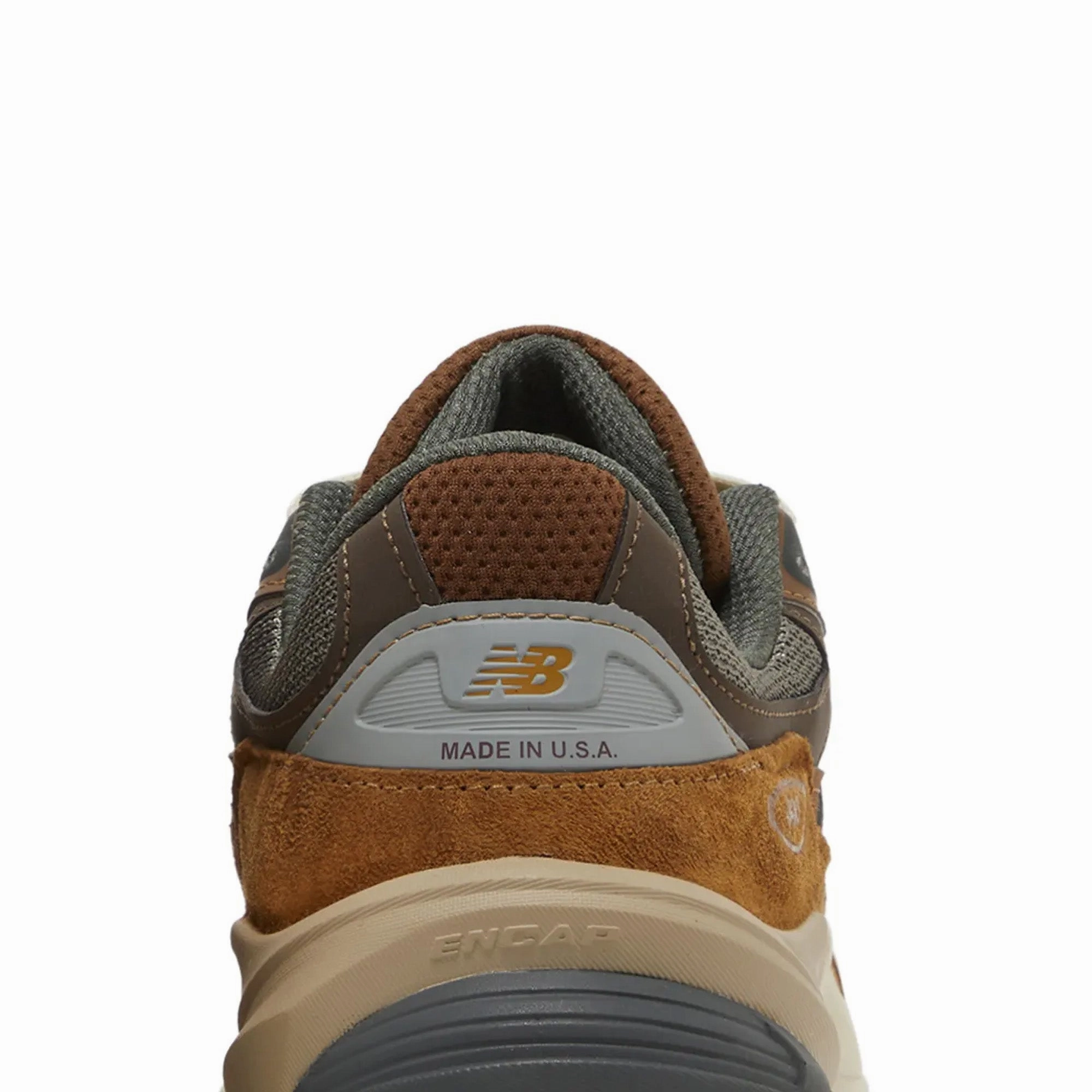 New Balance 990v6 'Carhartt WIP Sculpture Center' (2023)
