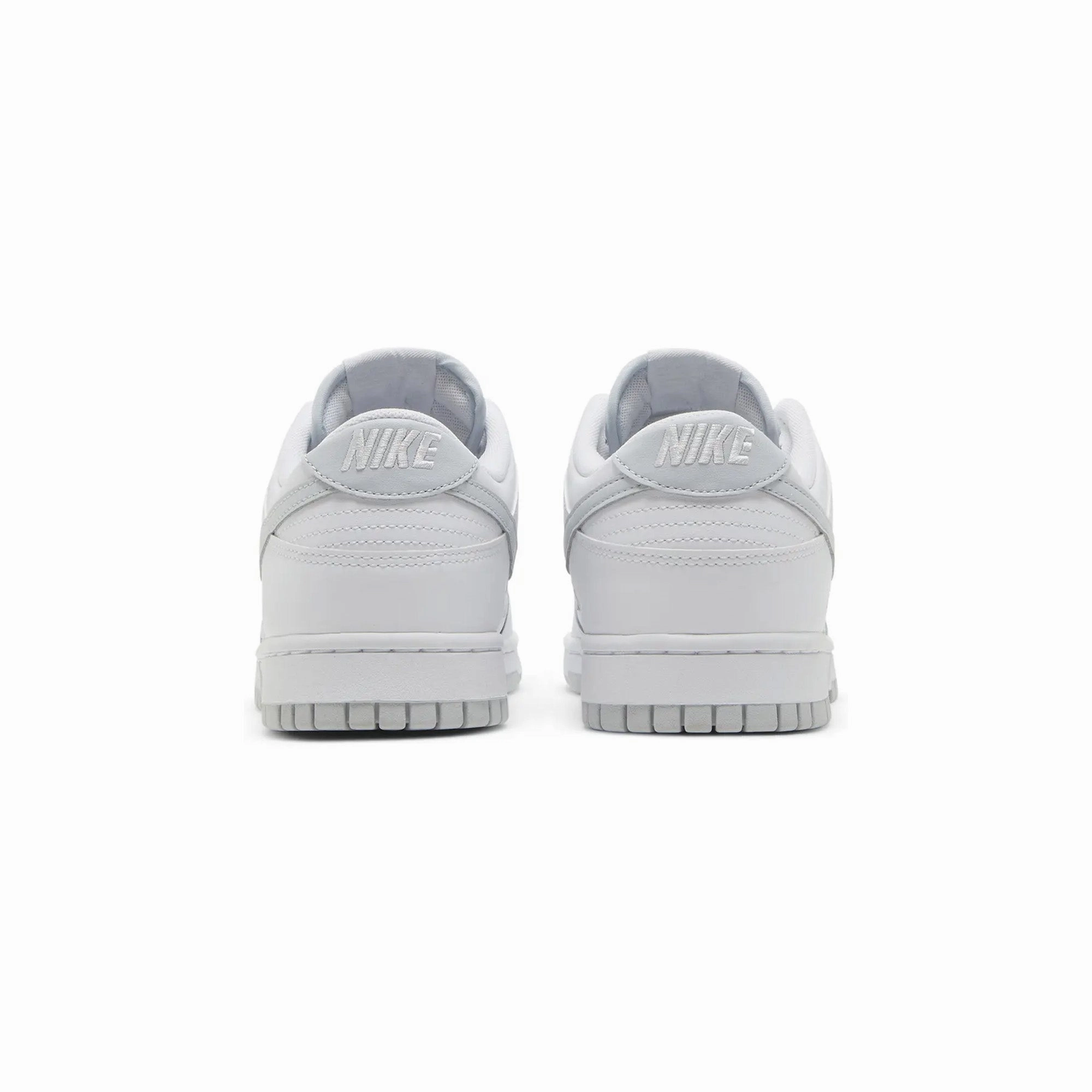 Nike Dunk Low 'Pure Platinum Grey'