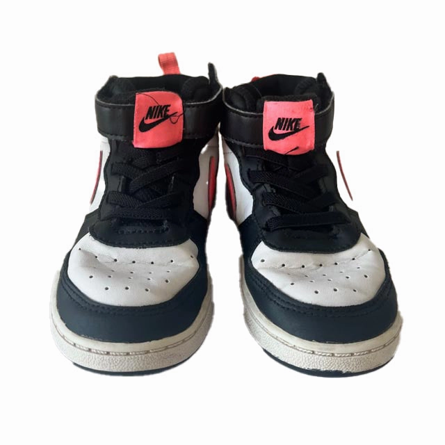 Nike Girls White | Black | Pink Sneakers