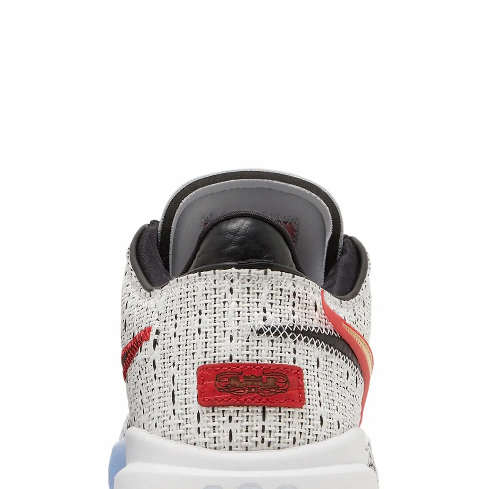 Nike LeBron 20 'The Debut' (2022)