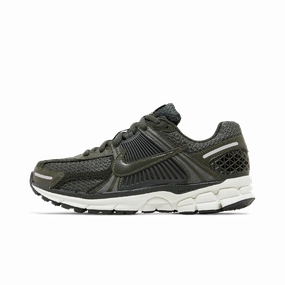 Nike Zoom Vomero 5 Sequoia (Women's) Casual Sneakers outlet