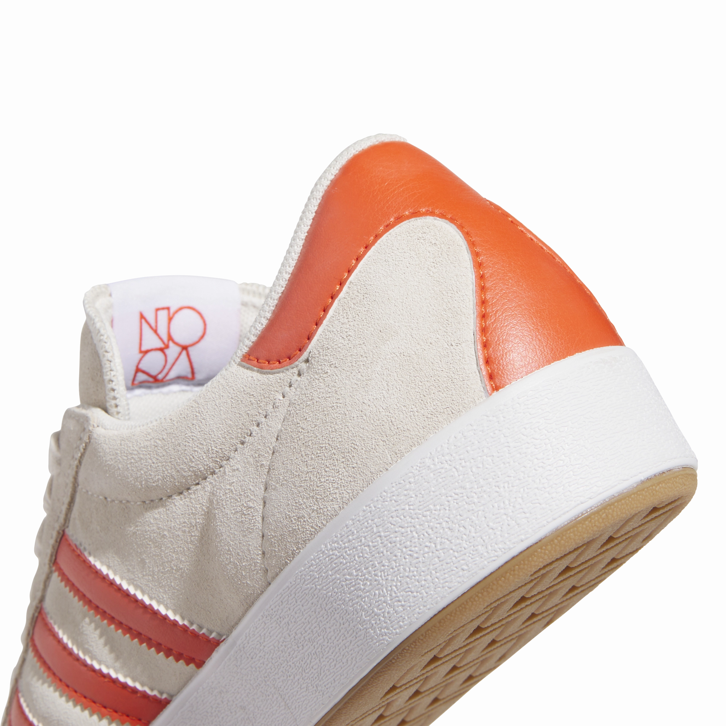 Nora 'Wonder White Orange'