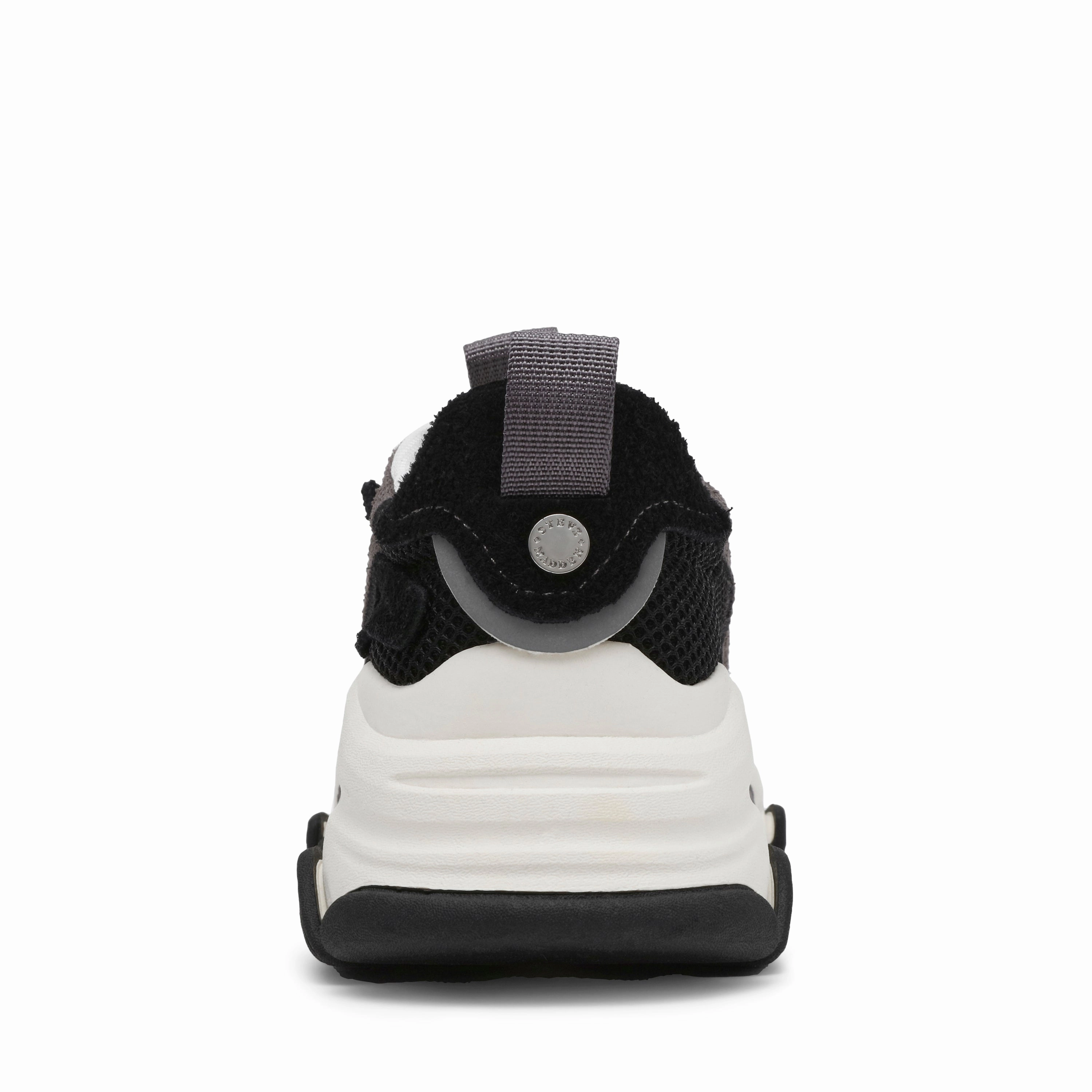 Possession-E Trainer BLACK SMOKE