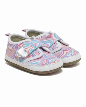 Robeez Swirl Heart Canvas First Kick Affordable Casual Footwear for Girls