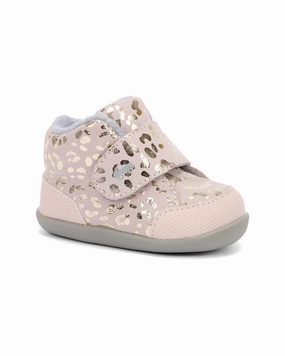 See Kai Run Casey INF Suede First Walker Boot Affordable Casual Footwear for Girls