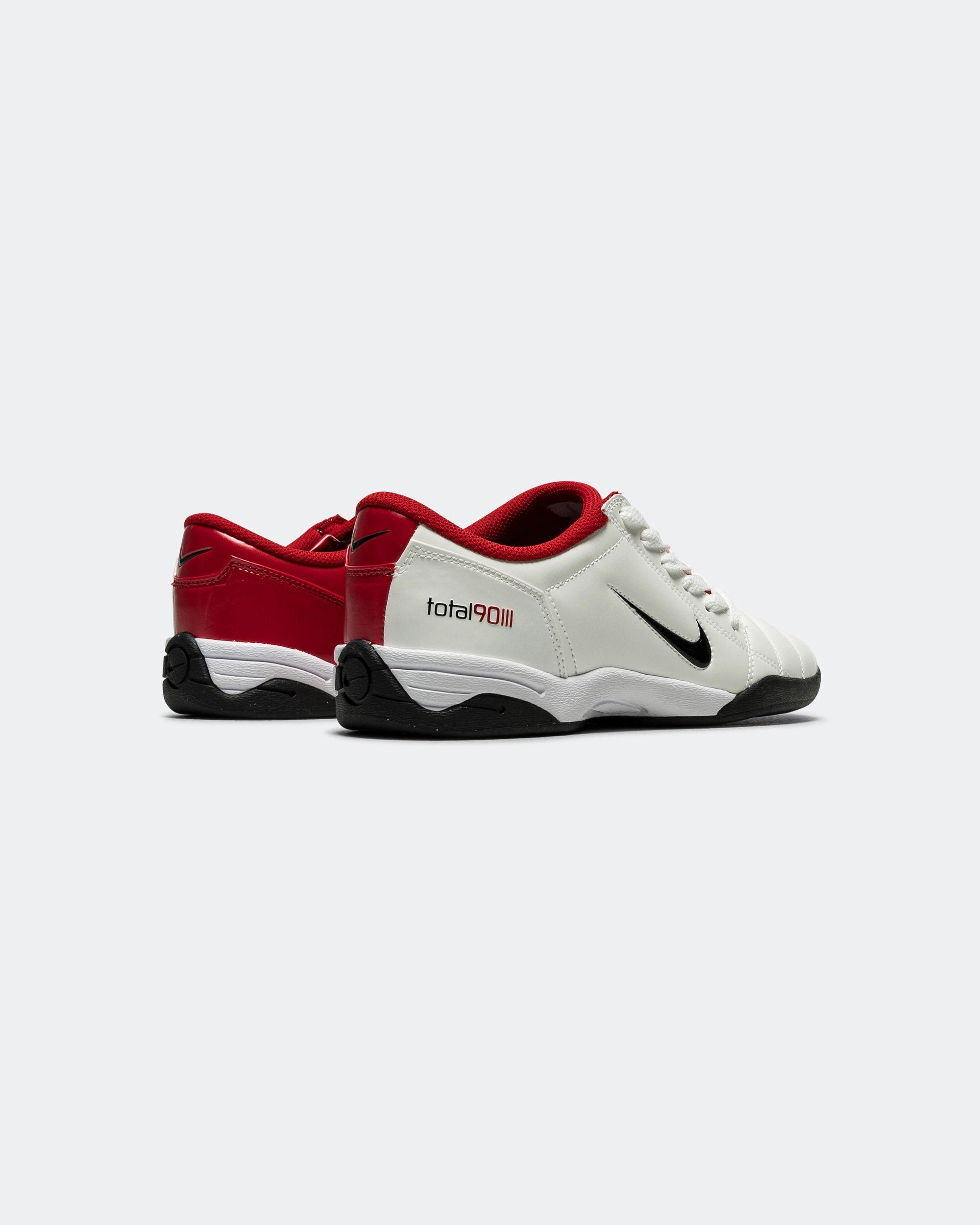 T90 - White/Black-Gym Red