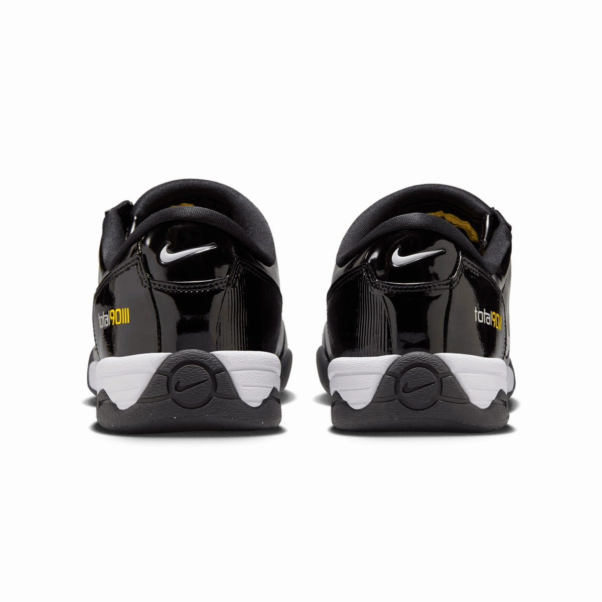 Total 90 III 'Black White'