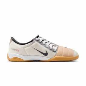 Total 90 III 'White Gum' Mens Footwear best price